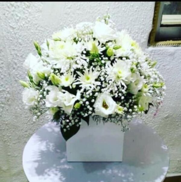 GIFT FLOWERS SHOP IN LEKKI