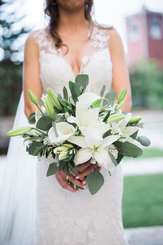 lilies wedding flowers