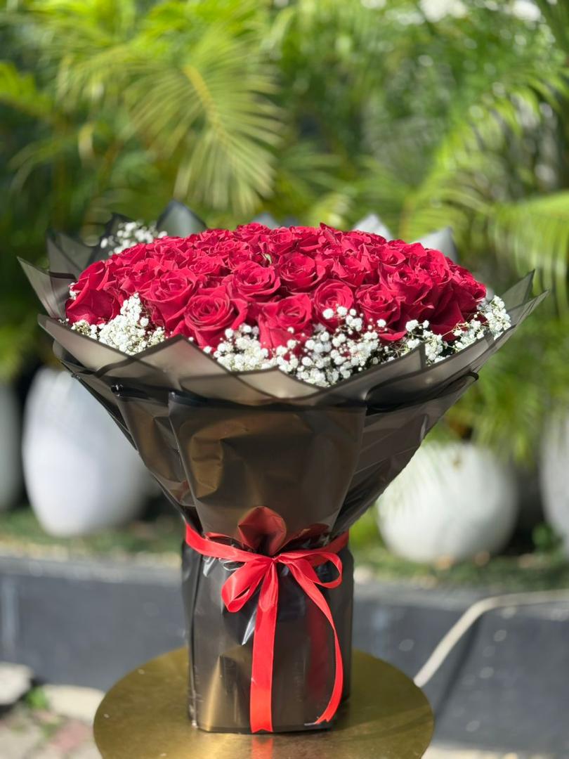 The Infinite Love Bouquet: 100-Stem Deep Red Roses & Baby's Breath - Image 2