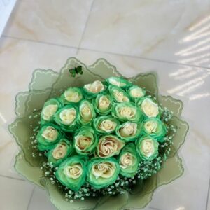 Enchanted Emerald Rose Bouquet: Lucky Green & White Blooms