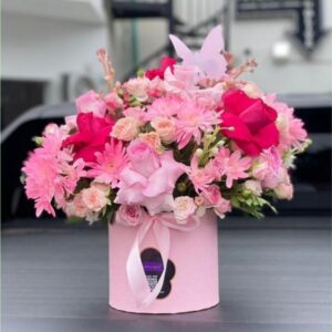 Pink Perfection Mixed Rose Bloom Box – Luxury Velvet Hat Box Floral Arrangement with Butterfly Accents