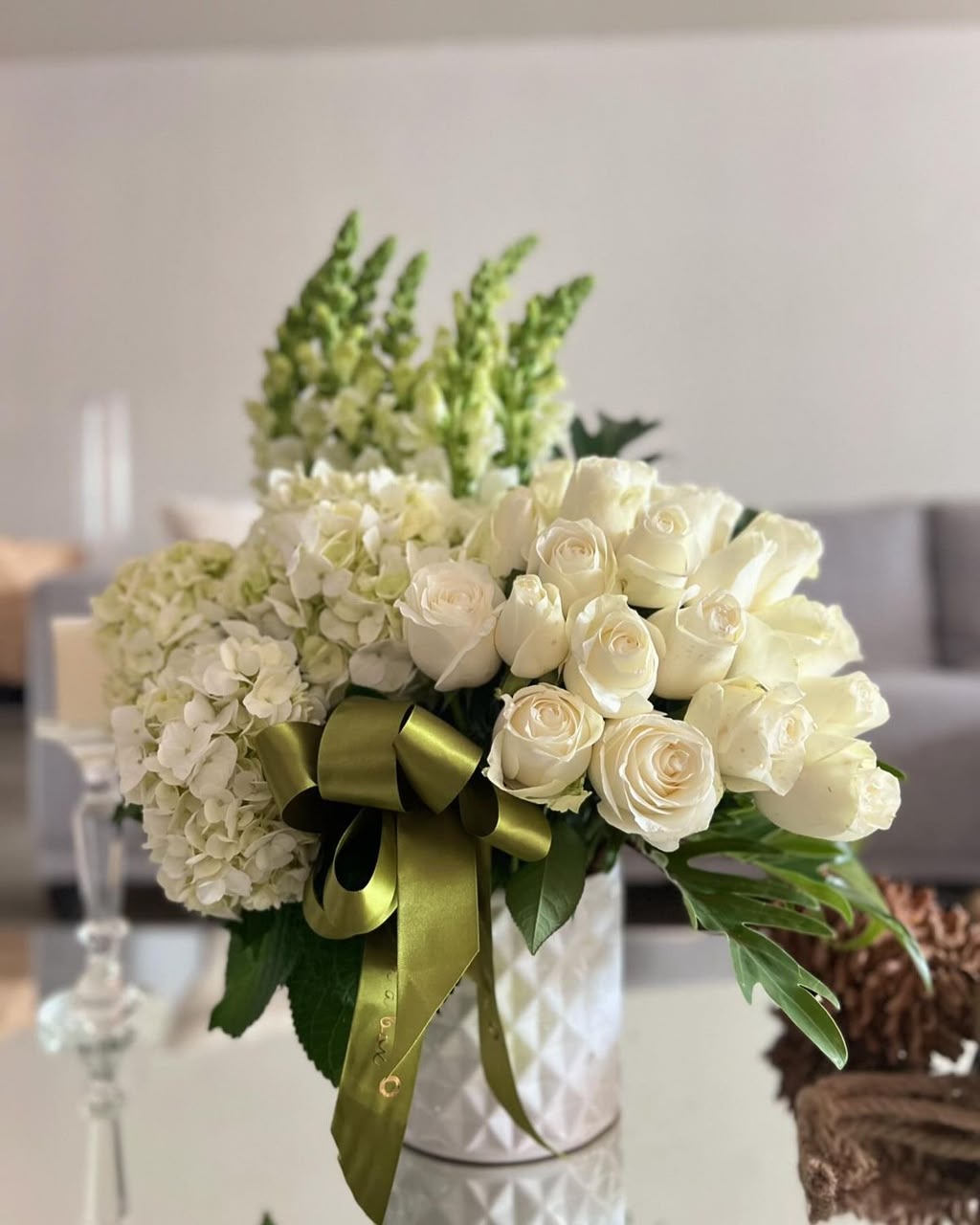 The Emerald Grace Luxury Ceramic Vase Arrangement